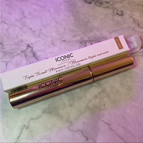 Iconic London Triple Threat Mascara in color Black - Picture 4 of 7